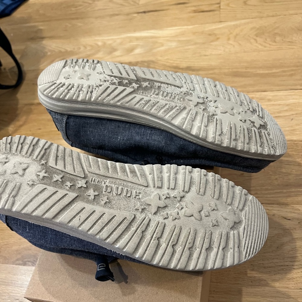 Hey Dude Men’s shoes Size 11